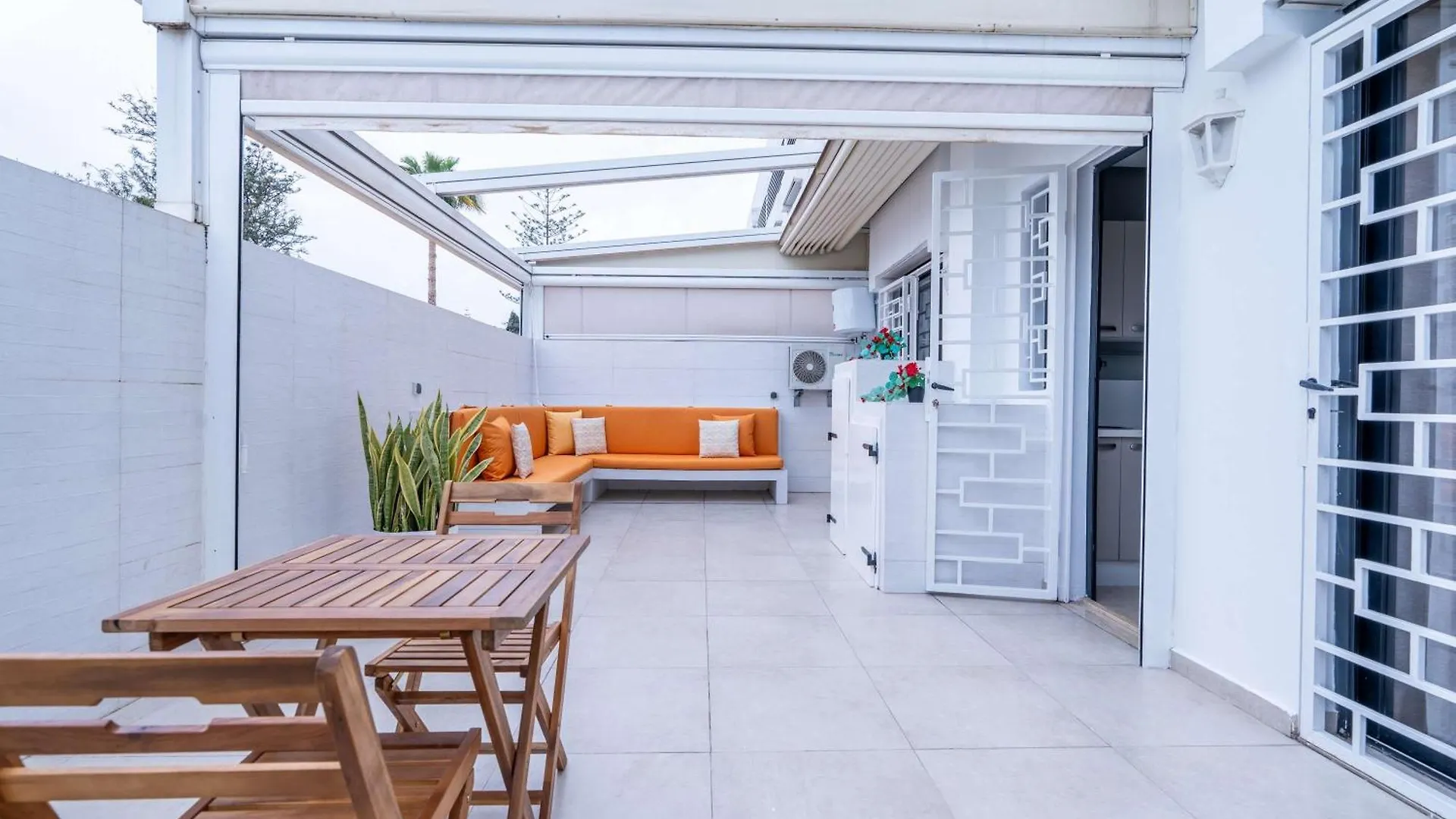 Studio Cosy Avec Piscine Et Terrasse Casablanca Morocco